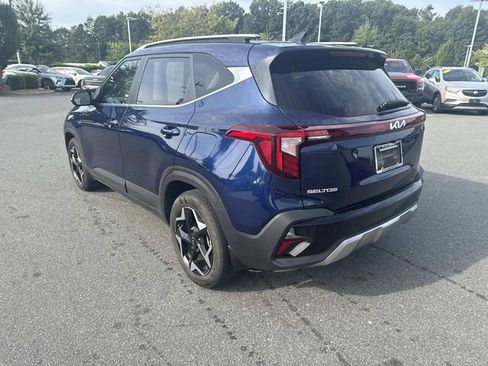 Certified 2024 Kia Seltos EX FWD image 6
