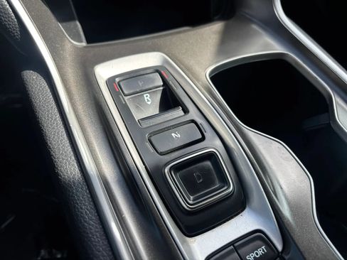 Used 2018 Honda Accord Hybrid image 34