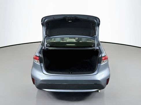 Used 2020 Toyota Corolla LE FWD image 28