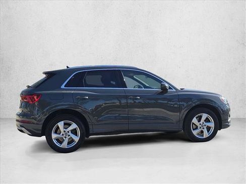 Used 2020 Audi Q3 2.0T Premium Plus w/ Premium Plus Package image 4