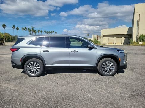 New 2026 Buick Enclave Preferred image 8