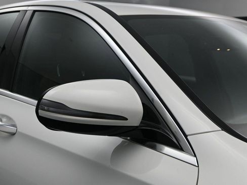 Used 2017 Mercedes-Benz E 300 4MATIC image 15