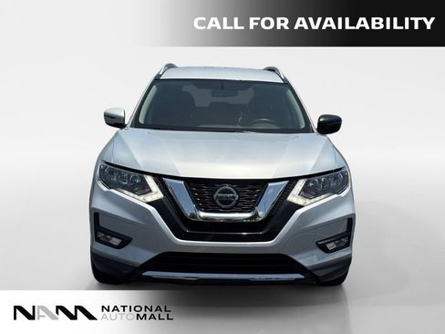 Used 2018 Nissan Rogue SV FWD image 8