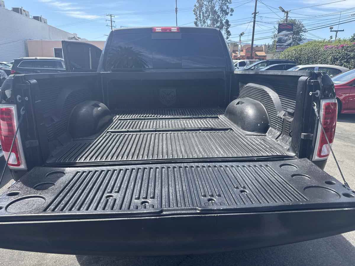Used 2014 RAM 2500 Laramie w/ Convenience Group AWD/4WD image 10