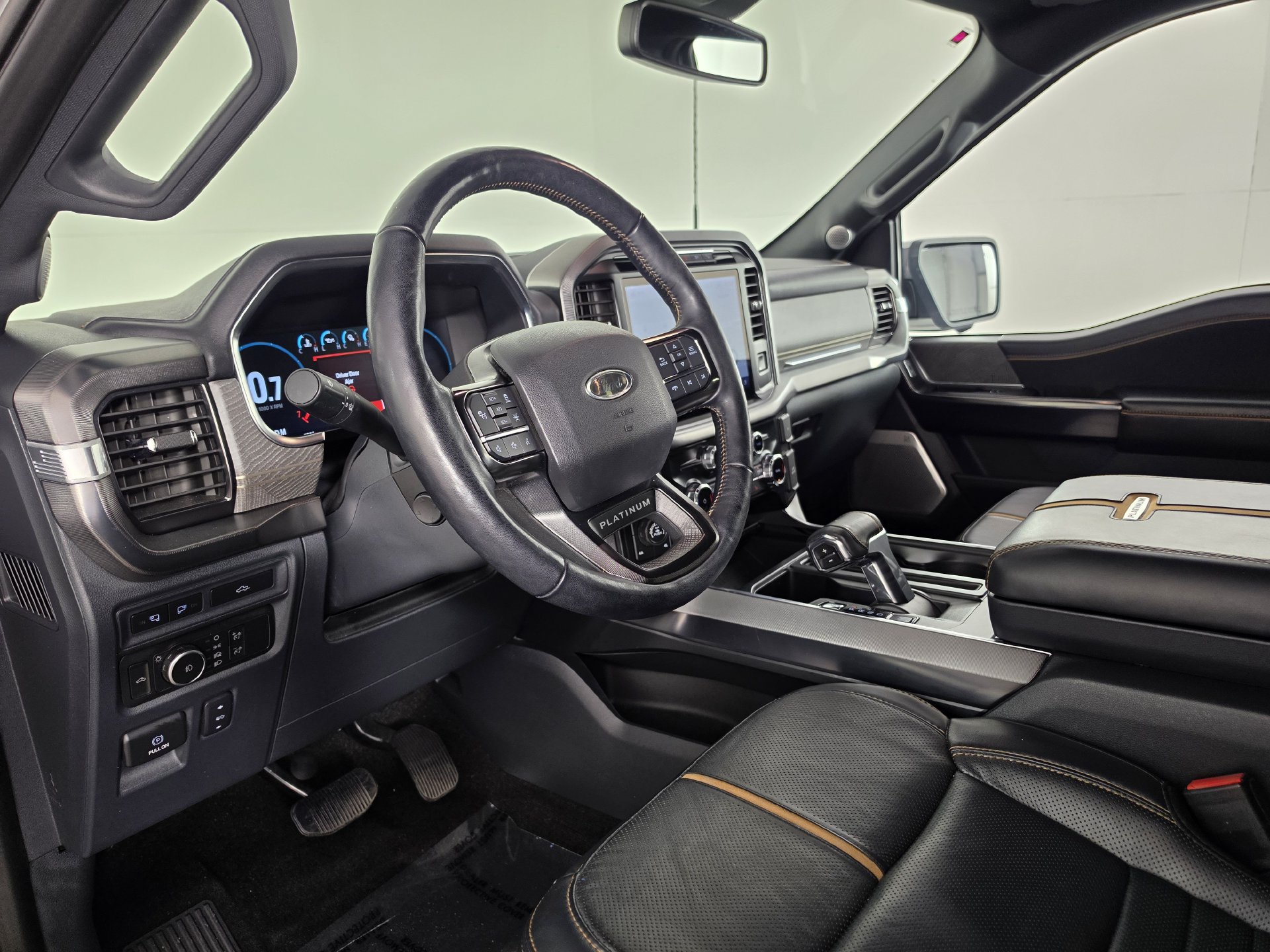 Used 2022 Ford F150 Platinum w/ Equipment Group 701A High AWD/4WD image 2