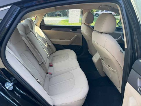 Used 2019 Hyundai Sonata SE FWD image 10