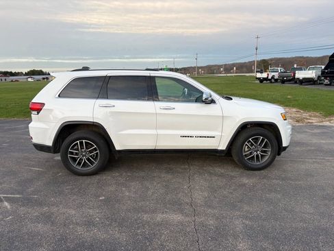 Used 2020 Jeep Grand Cherokee Limited AWD/4WD image 7