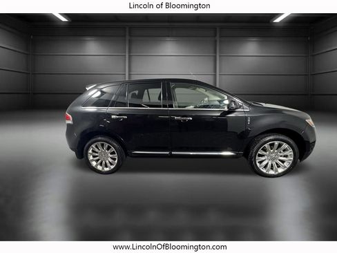 Used 2015 Lincoln MKX AWD w/ Equipment Group 102A image 7