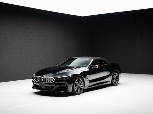 Used 2023 BMW 840i xDrive Convertible image 4