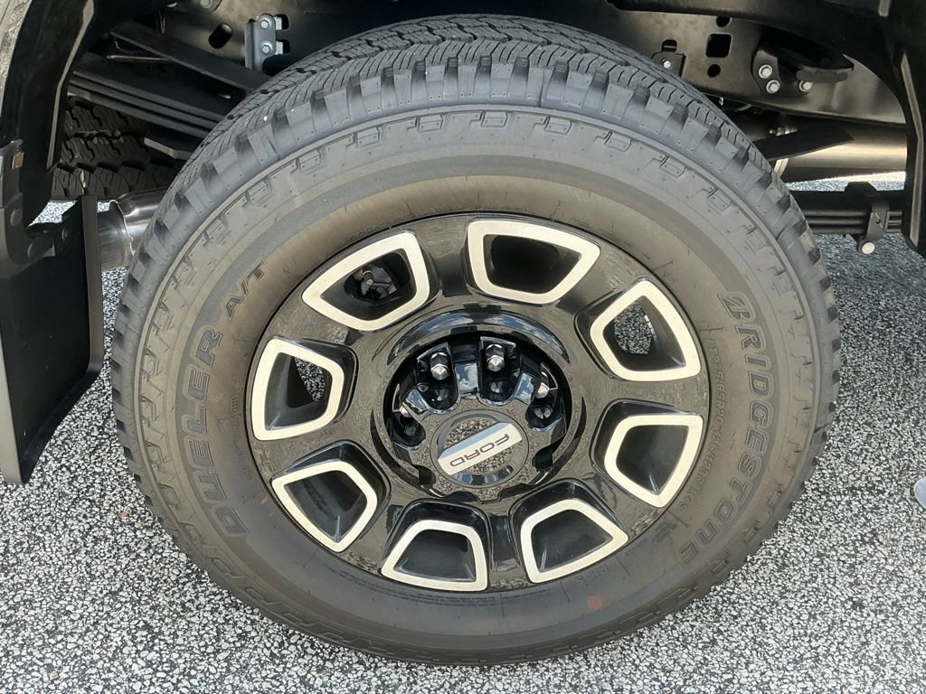 New 2026 Ford F250 Platinum AWD/4WD image 21
