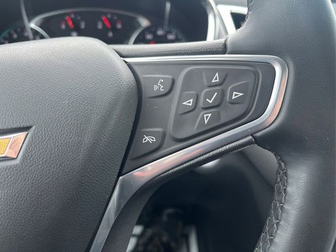 Used 2023 Chevrolet Equinox LT image 31