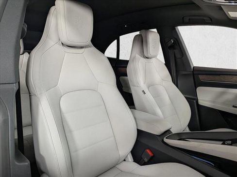 New 2026 Porsche Macan 4S Electric image 22