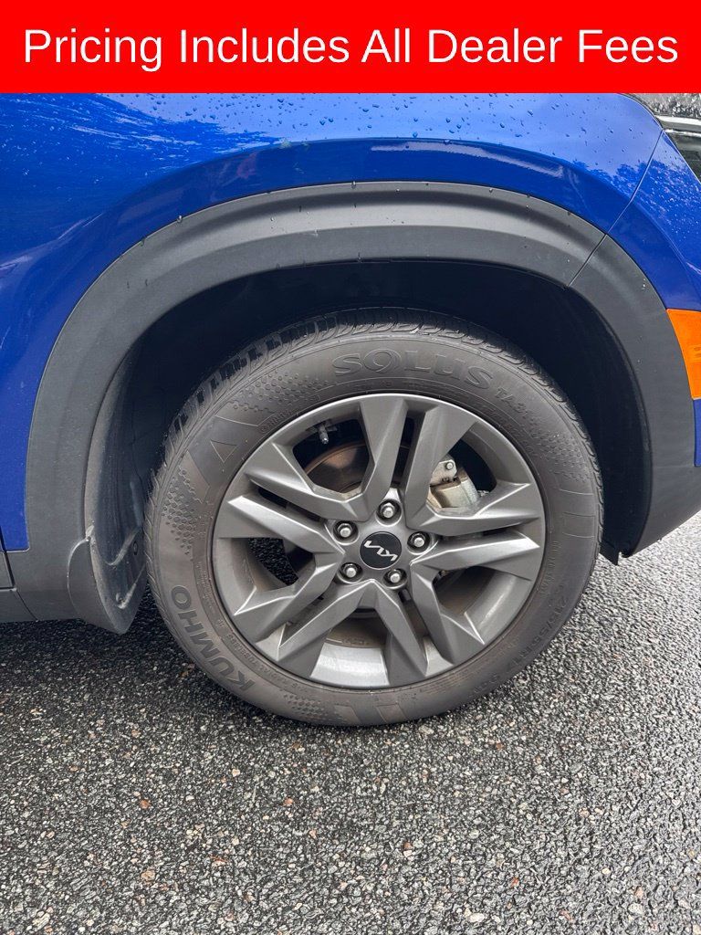 Certified 2023 Kia Seltos S w/ Navigation Package FWD image 4