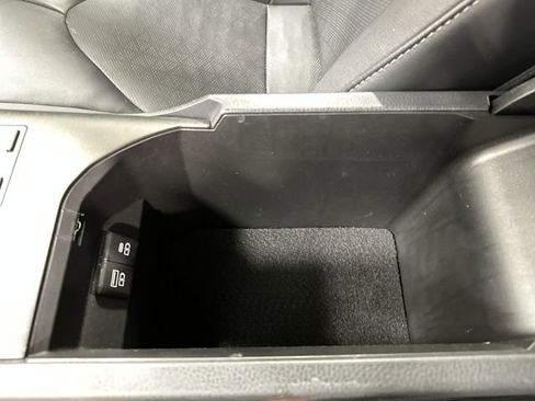 Used 2024 Toyota Camry XSE FWD image 34