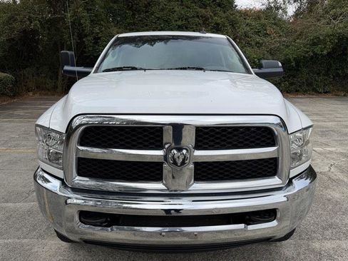 Used 2017 RAM 2500 SLT w/ Luxury Group image 18