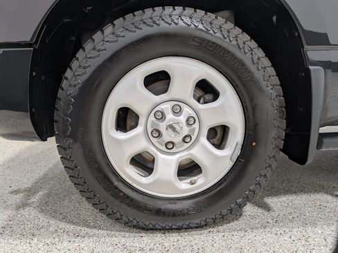 Used 2021 Nissan Titan S w/ S Utility Package image 12