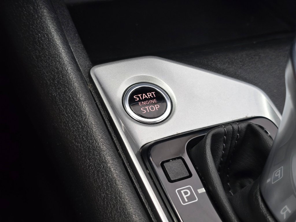 Used 2025 Nissan Altima 2.5 SV FWD image 28