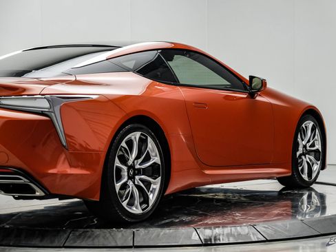 Used 2021 Lexus LC 500 Coupe w/ Performance Package RWD image 18