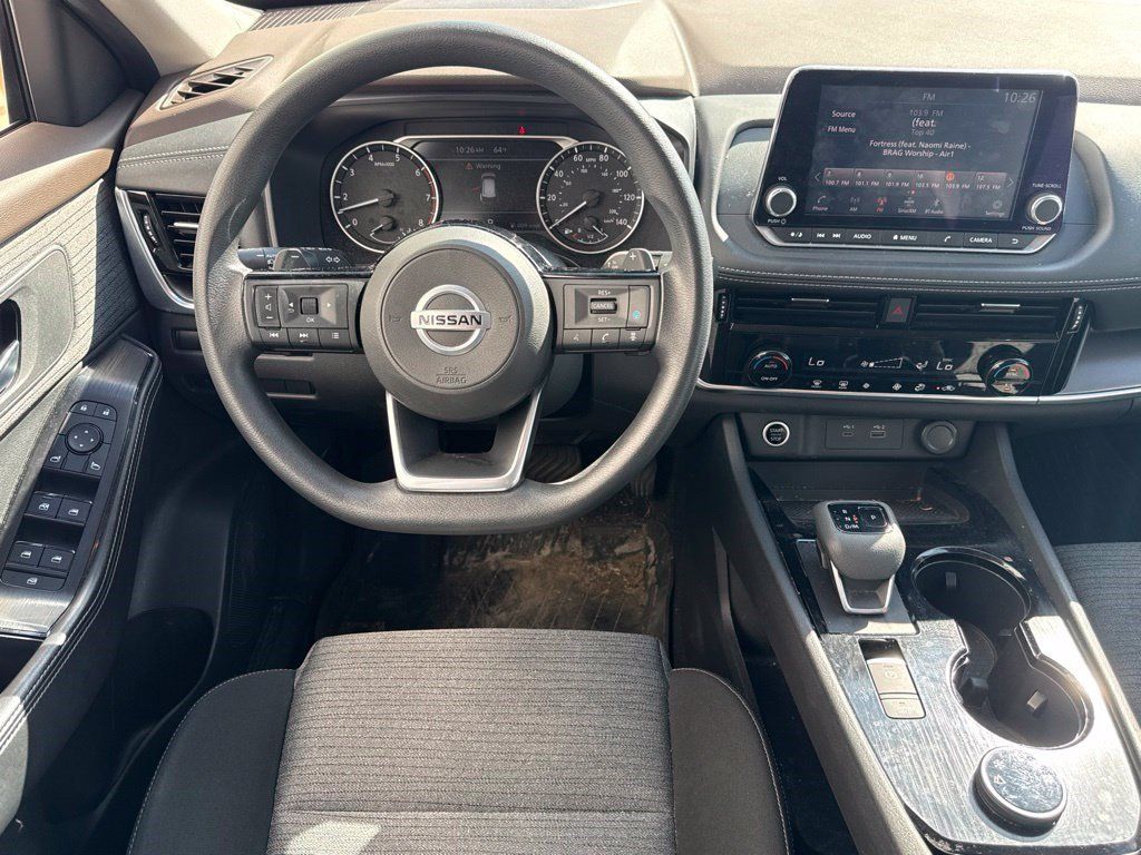 Used 2021 Nissan Rogue SV AWD/4WD image 8