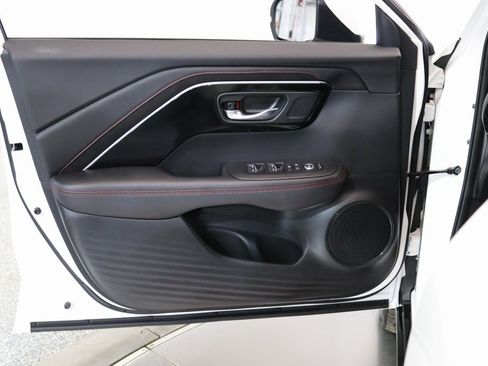 Used 2025 Acura ADX A-Spec image 11