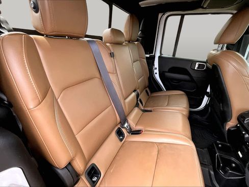 Used 2020 Jeep Gladiator Rubicon AWD/4WD image 20