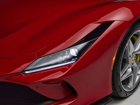 Used 2021 Ferrari F8 Tributo image 41