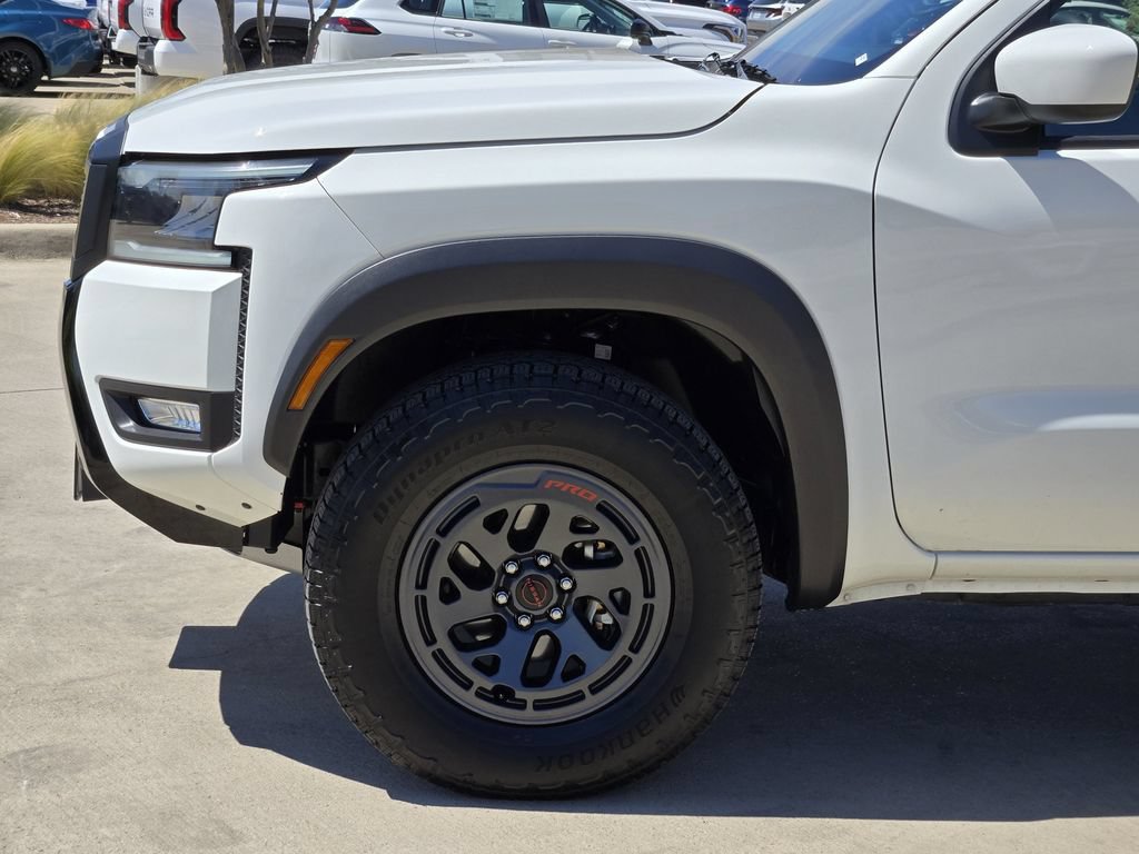 Used 2026 Nissan Frontier PRO-4X AWD/4WD image 7