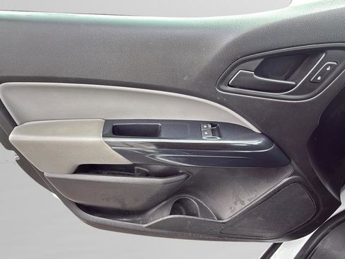 Used 2017 Chevrolet Colorado W/T image 13