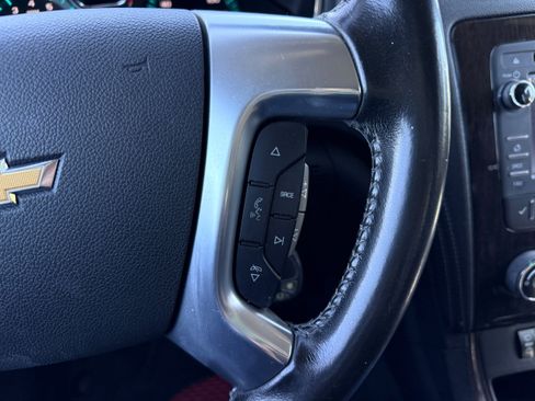 Used 2017 Chevrolet Traverse LT image 15