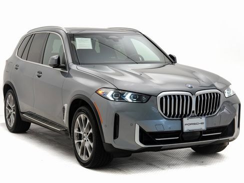Used 2025 BMW X5 xDrive40i w/ Climate Comfort Package image 27