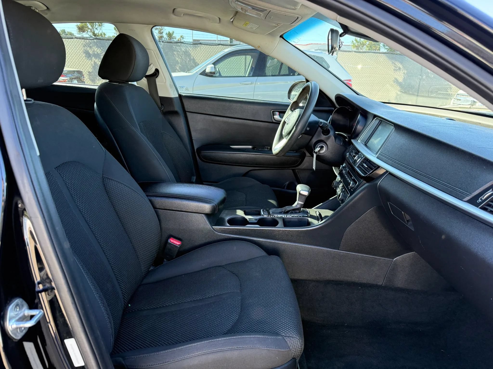 Used 2019 Kia Optima LX FWD image 18