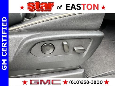 Certified 2023 GMC Yukon SLT image 10