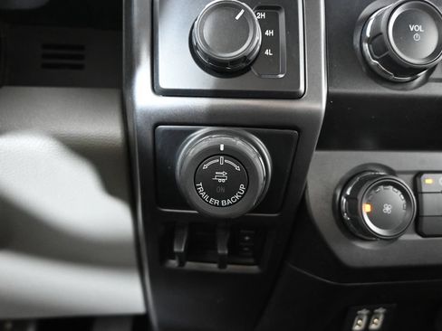Used 2019 Ford F150 XLT w/ Trailer Tow Package AWD/4WD image 30