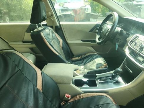 Used 2013 Honda Accord LX image 7