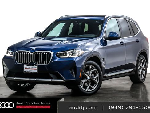 Used 2023 BMW X3 xDrive30i w/ Premium Package image 1