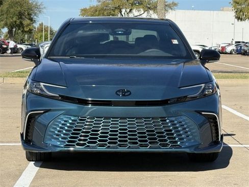 Used 2026 Toyota Camry XSE image 8