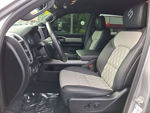 Used 2020 RAM 1500 Big Horn AWD/4WD image 15