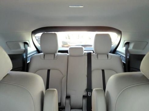 Used 2024 MAZDA CX-90 3.3 Turbo w/ Premium Package image 33