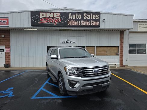 Used 2018 Ford Expedition Max XLT w/ Equipment Group 202A AWD/4WD image 1