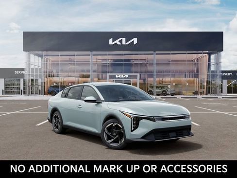 New 2026 Kia K4 EX FWD image 8