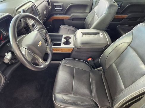 Used 2017 Chevrolet Silverado 1500 High Country AWD/4WD image 12