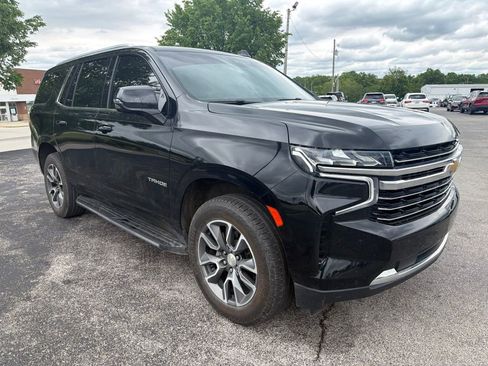 Used 2021 Chevrolet Tahoe LT w/ LT Signature Package AWD/4WD image 2