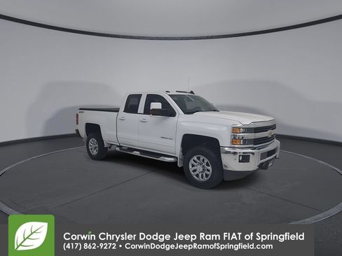 Used 2017 Chevrolet Silverado 2500 LT w/ LT Convenience Package AWD/4WD image 3