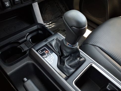 Used 2021 Toyota Tacoma TRD Sport w/ TRD Premium Sport Package RWD image 38