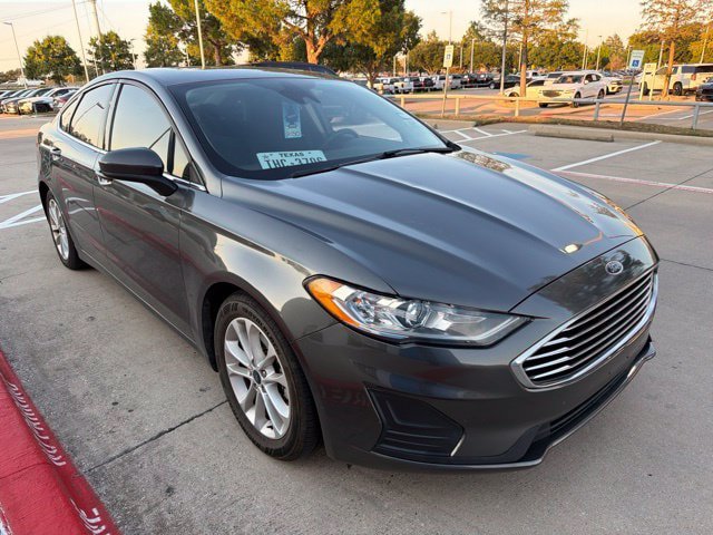 Used 2020 Ford Fusion SE FWD image 3