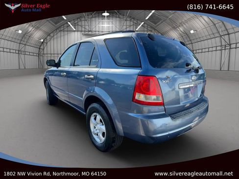 Used 2006 Kia Sorento EX image 3