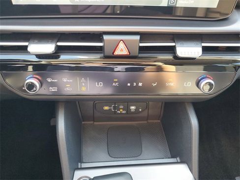 New 2026 Kia Sportage SX image 34