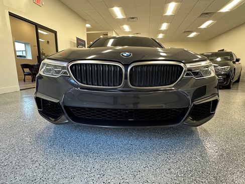 Used 2018 BMW M550i xDrive image 14