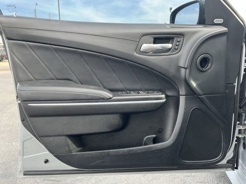 Used 2022 Dodge Charger R/T w/ Plus Group image 12