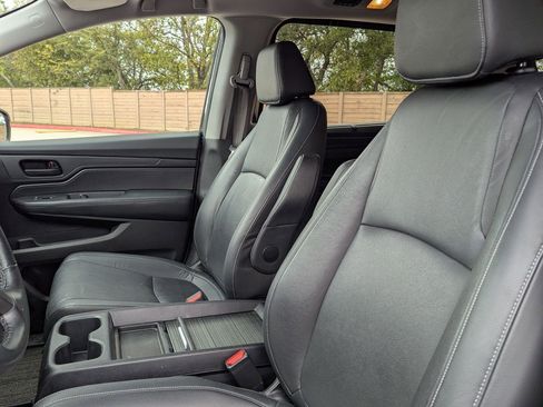 Used 2024 Honda Odyssey EX-L image 14